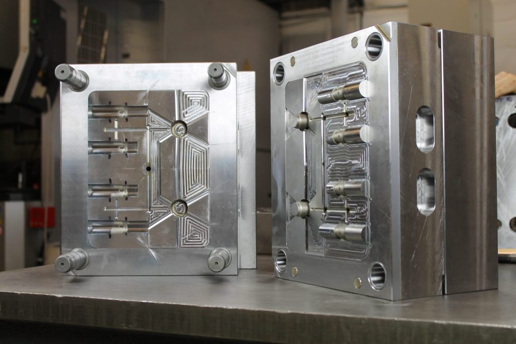 manufacturing tool