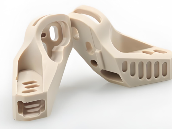 CNC Machining PEEK